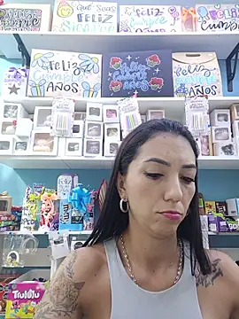 LunaZambrano online show from June 20, 10:13 pm