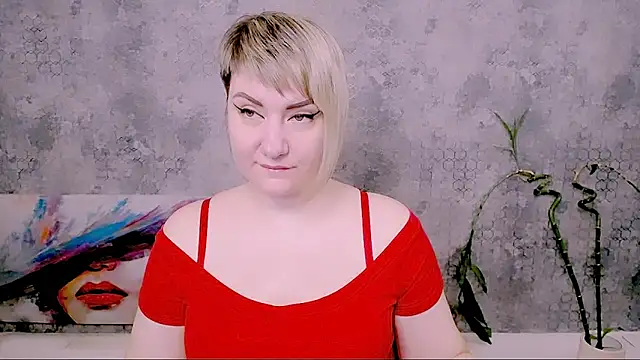 Djullia online show from March 19, 6:40 am