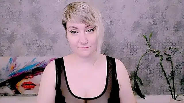 Djullia online show from June 29, 10:26 am