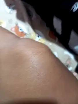 annie-19 online show from December 16, 9:31 pm