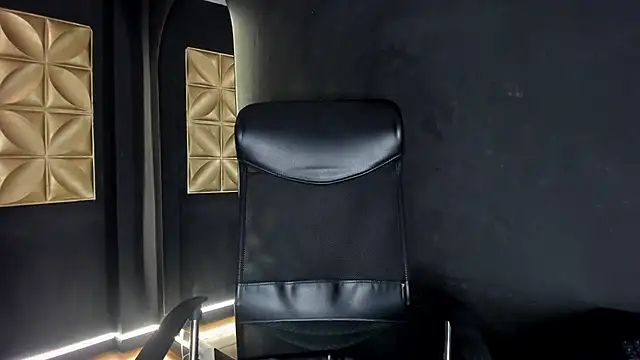 nilosolem online show from February 15, 2:27 pm