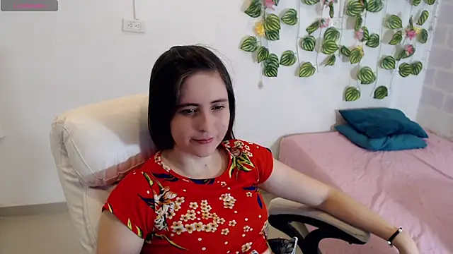 Snapshot of tania_sweet__ chatting on September 15, 4:58 pm tania sweet online show from September 15, 4:58 pm