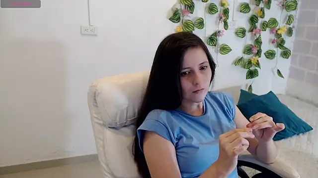 Snapshot of tania_sweet__ chatting on October 11, 7:49 pm tania sweet online show from October 11, 7:49 pm