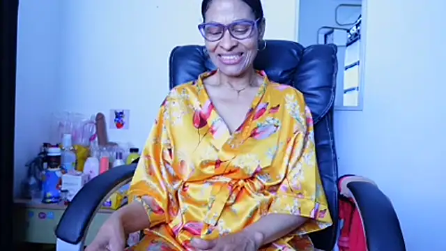 Aries Mature online show from July 4, 3:24 am