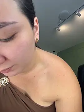 ava blue online show from July 12, 11:33 am