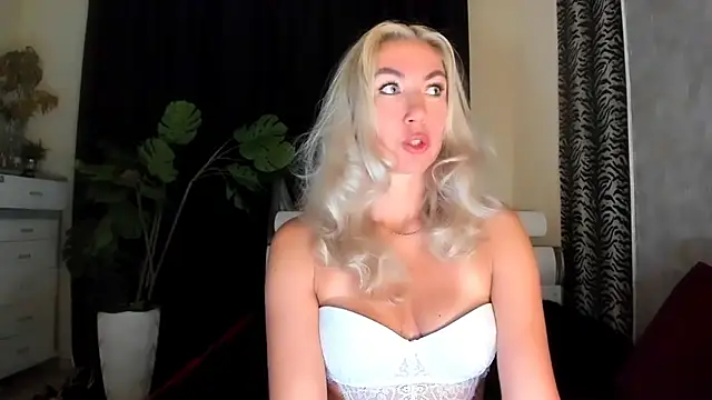 Black No 1 online show from September 27, 1:35 am