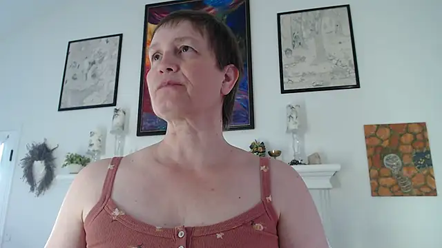 AuroraWillows online show from January 14, 2:44 pm