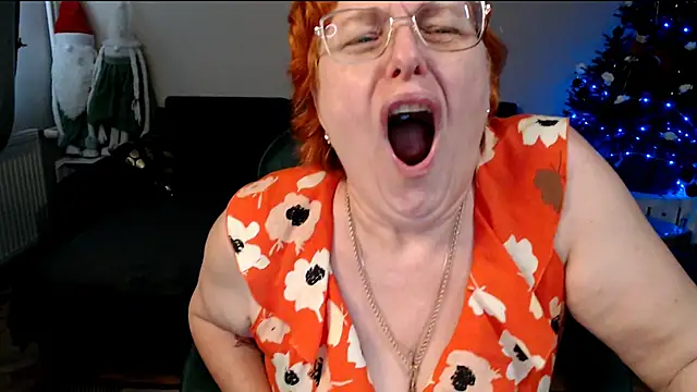 JoannaAndNeighbour online show from January 9, 10:41 am