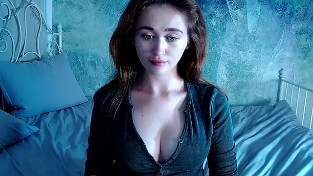 millllina online show from September 11, 2:50 pm