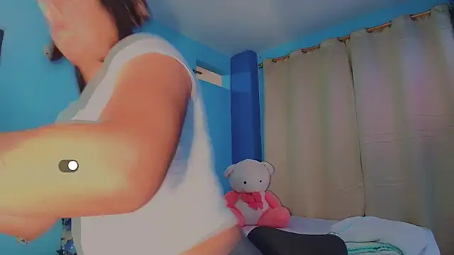 catalinabrawn1 online show from April 7, 10:01 pm