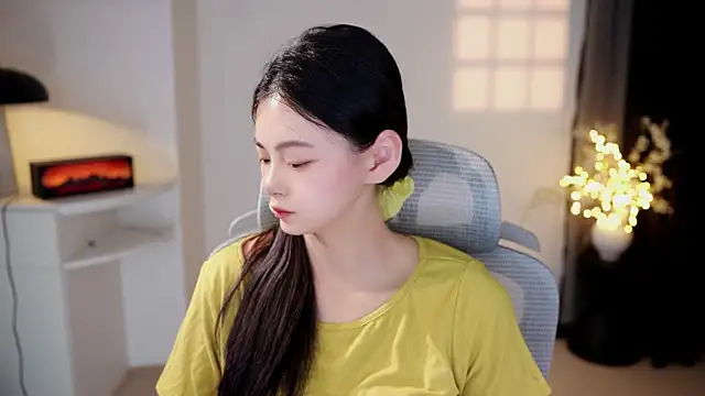 Ocean--Lili online show from July 28, 2:13 pm