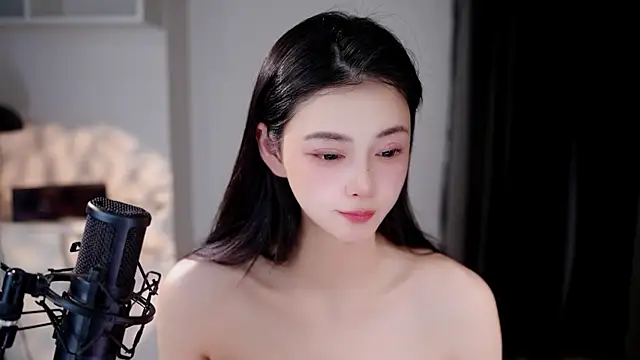 Ocean--Lili online show from June 15, 2:17 pm