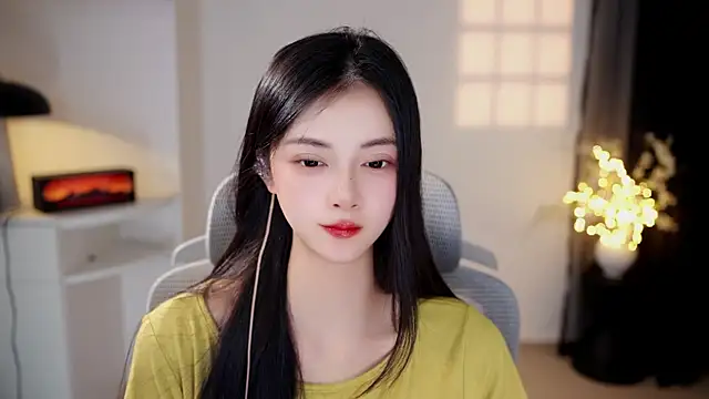 Ocean--Lili online show from July 28, 3:21 pm