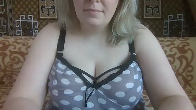 Diana Britt online show from May 1, 6:49 am