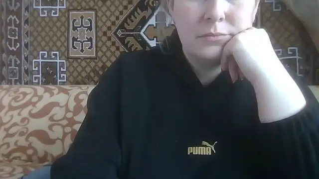 Diana Britt online show from February 28, 8:03 am