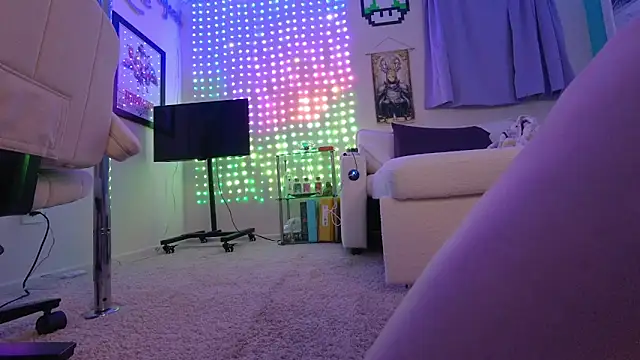 electrifiedlove online show from October 15, 11:40 pm