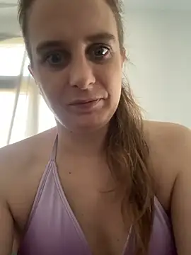 Chantalee online show from June 24, 5:50 am