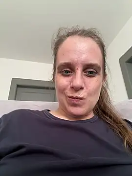 Chantalee online show from July 15, 10:42 am