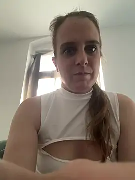 Chantalee online show from June 25, 5:12 am