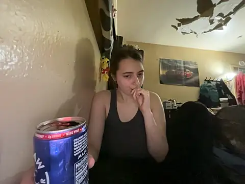 Snowbunnycake 131 online show from July 7, 6:47 am