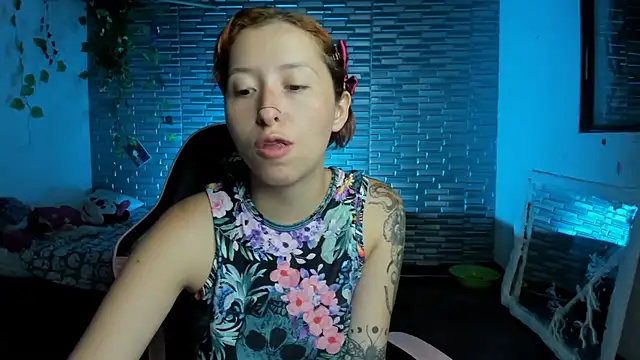 Ginger Sweetty online show from September 27, 11:45 pm