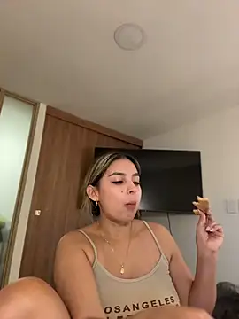 oriana zoeee online show from July 31, 1:17 am