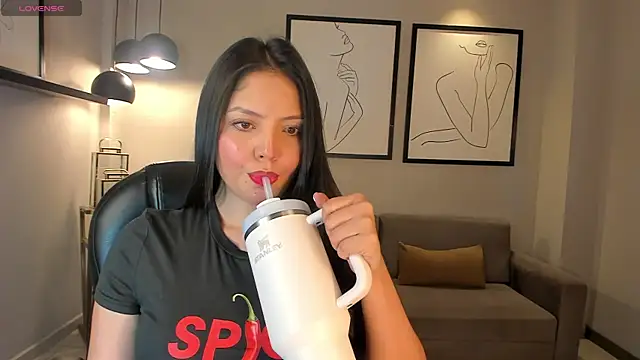 NinaMichelle online show from July 23, 6:16 pm