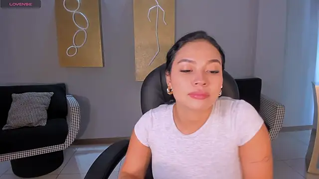 MollyJones  online show from July 30, 7:26 pm