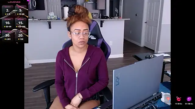 RylHoneyy online show from July 27, 6:49 pm