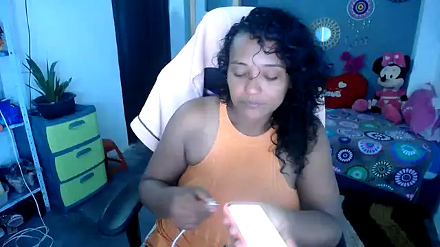 marysol83 online show from March 6, 3:01 am