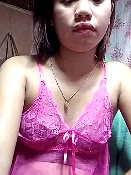 Cutie body11 online show from June 16, 8:10 pm