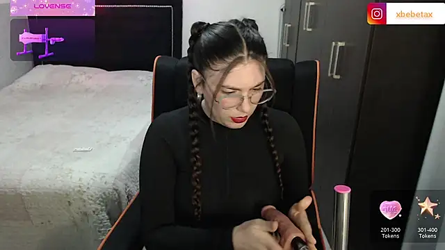 xxbbtaa online show from September 9, 1:38 am