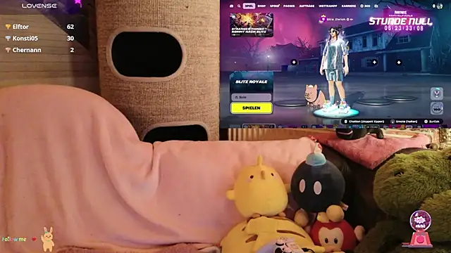 GamerGirl Eve online show from November 22, 7:27 pm