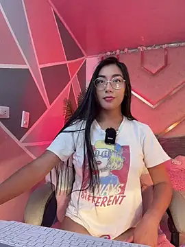 shanon- online show from June 4, 11:42 pm