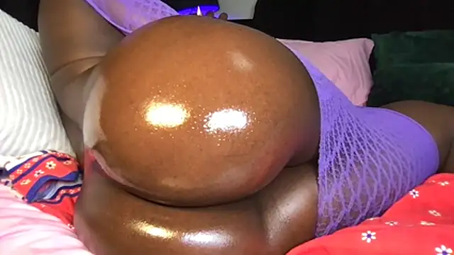 choco petite online show from July 9, 7:33 am