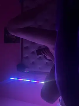 Flossy Vettie online show from September 29, 9:09 pm