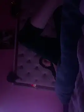 Flossy Vettie online show from October 5, 10:48 pm