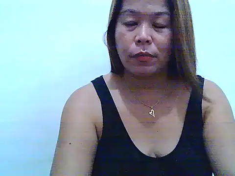 yummytitsxxx168 online show from August 2, 4:37 am