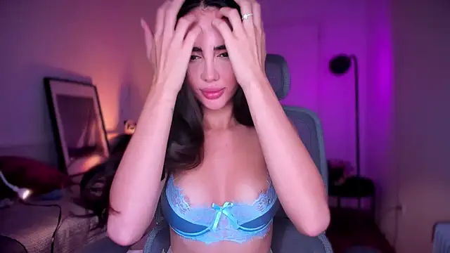 Lil Gabby online show from November 3, 7:18 pm