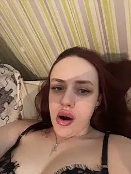 Lisaaan online show from March 3, 12:22 pm