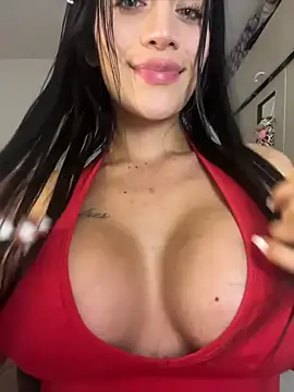 Emmily 19 online show from June 20, 11:30 pm