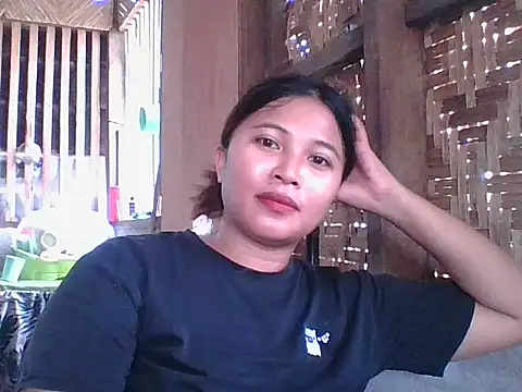 Snapshot of wildsexypinay33x chatting on September 28, 2:18 am wildsexypinay33x online show from September 28, 2:18 am