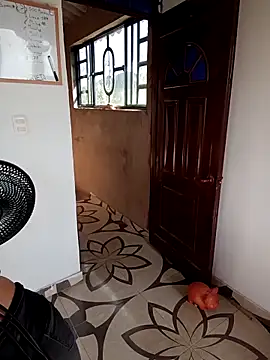 Simone Miller online show from February 26, 8:19 pm