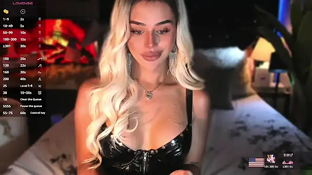 ZyraGoddes online show from October 27, 2:51 am