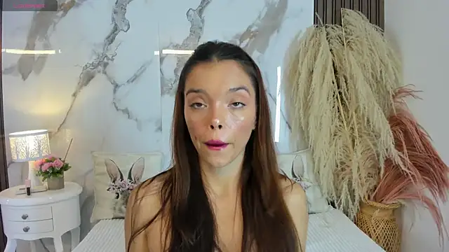 hannahill69 online show from June 11, 5:04 am