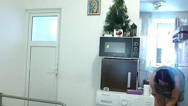 RidemerafSuzana online show from September 10, 12:05 pm