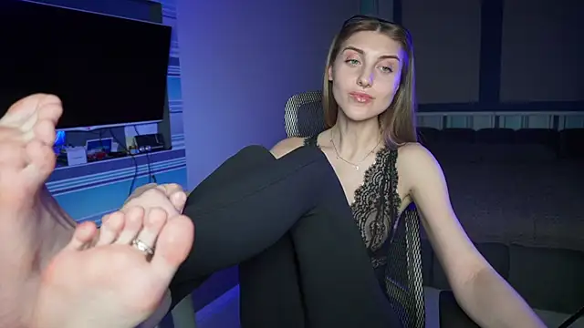 CassiaBlade1 online show from November 18, 5:03 pm