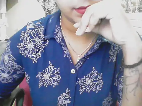LovingPihu online show from June 14, 5:41 am