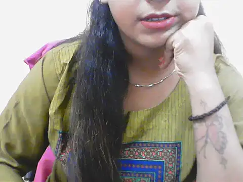 LovingPihu online show from July 23, 6:21 am