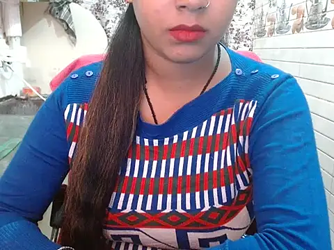 LovingPihu online show from November 10, 7:03 am